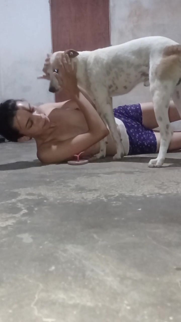 Weird asian mature is a great dog sucker