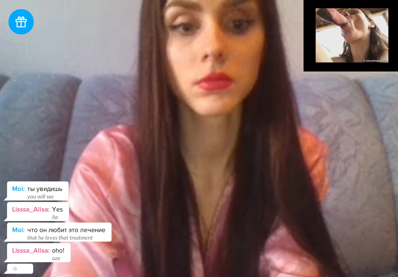 webcam girl watch zoo 5